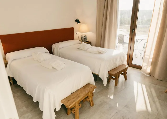 Apartamentos Turisticos La Teja