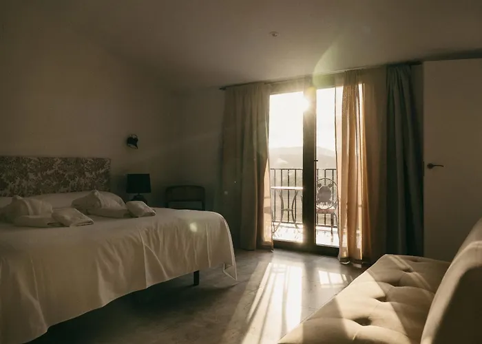 Apartamentos Turisticos La Teja